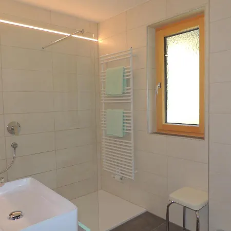 ゲストハウス Haus Christophorus オーバーグールグル